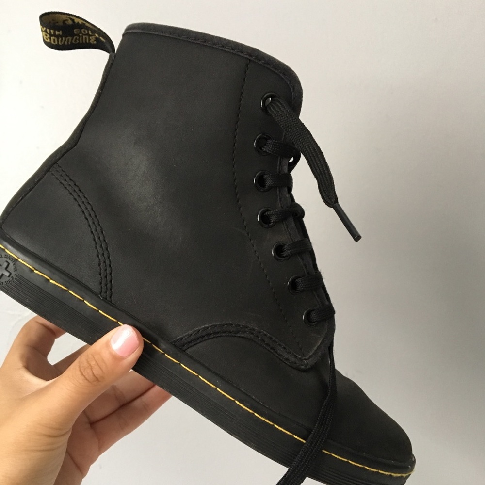 SOLD || DR. MARTENS BLACK AND YELLOW BOOTS